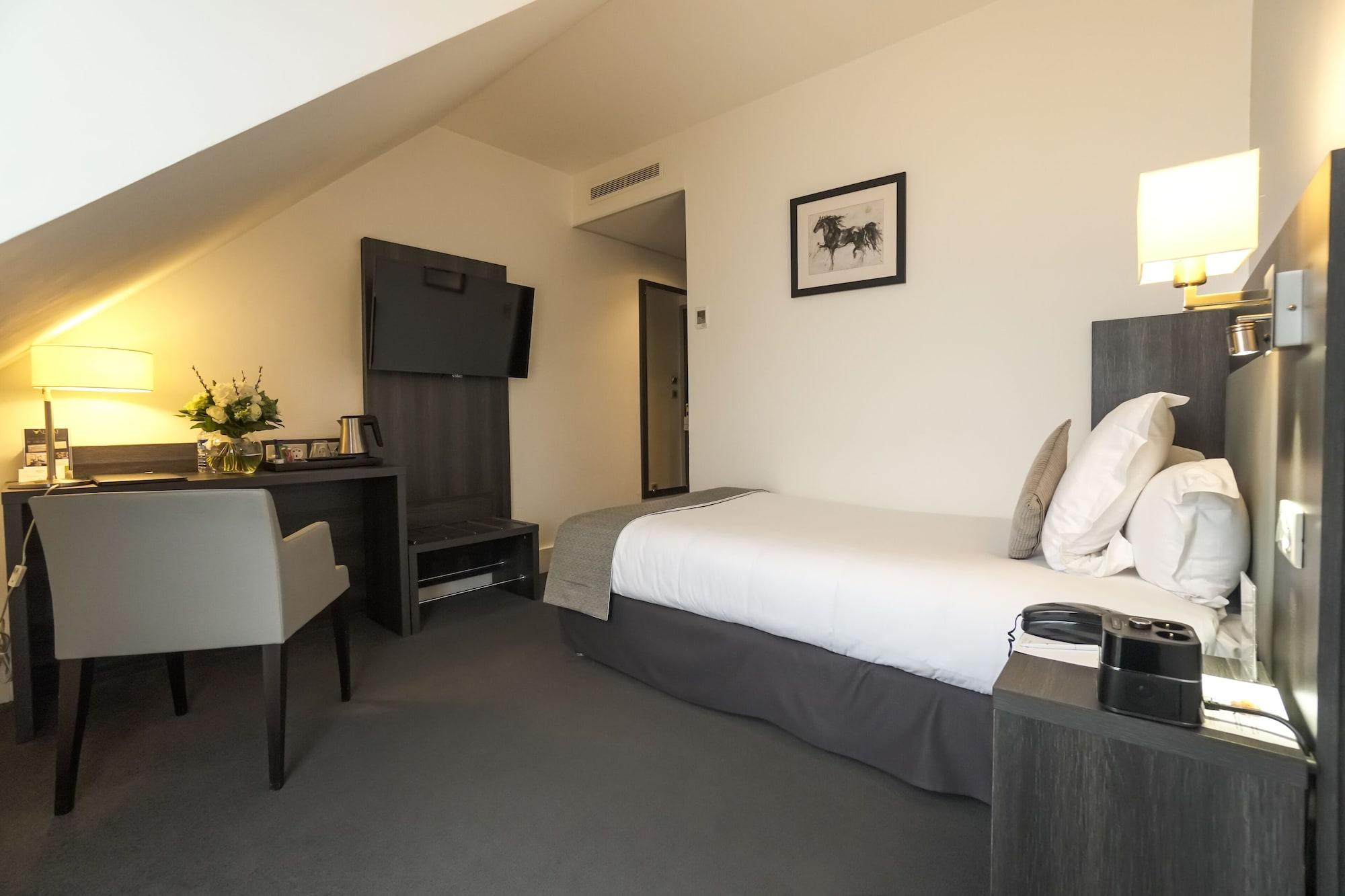 Best Western Plus Hotel Du Parc Chantilly Exterior photo