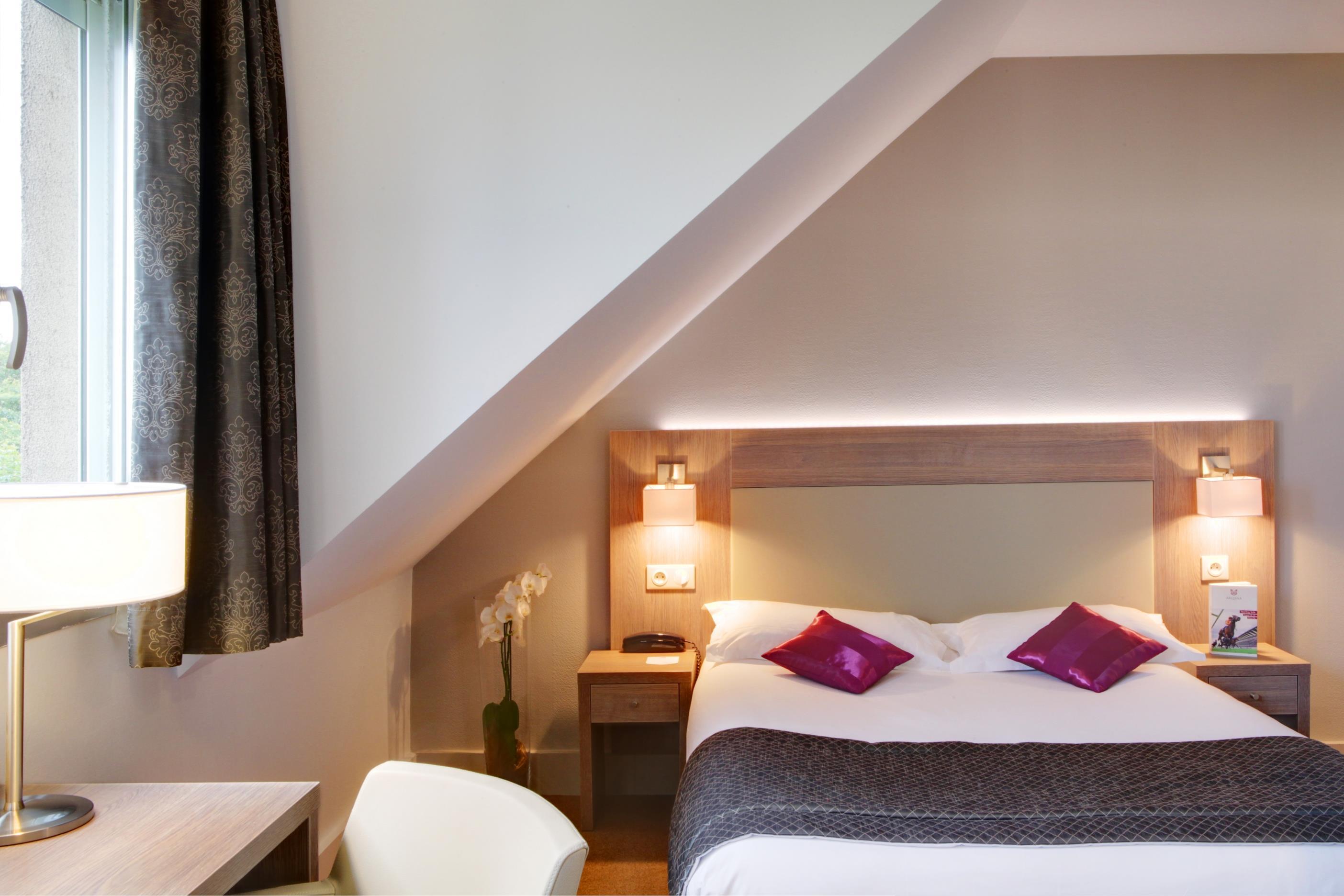 Best Western Plus Hotel Du Parc Chantilly Exterior photo
