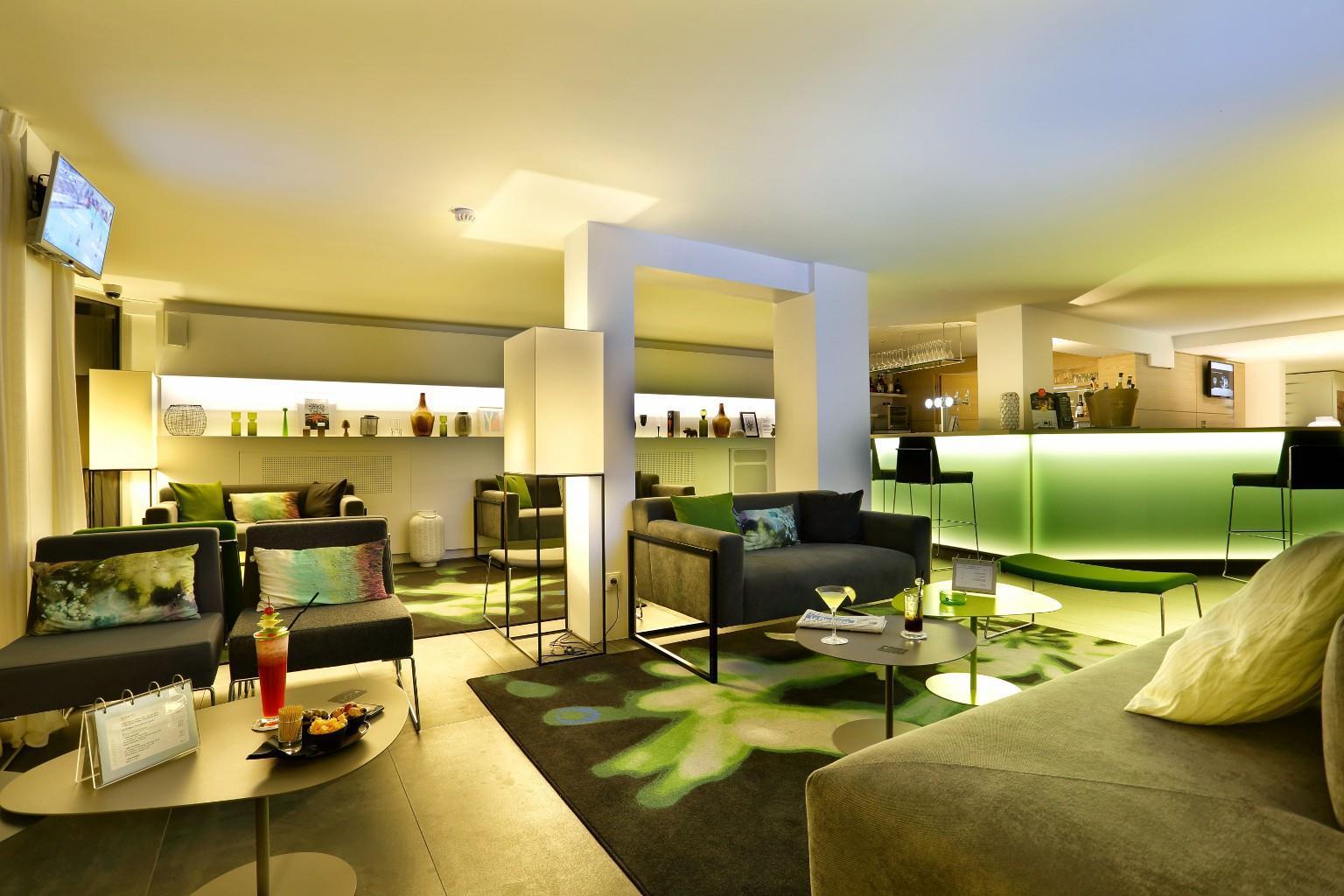 Best Western Plus Hotel Du Parc Chantilly Exterior photo